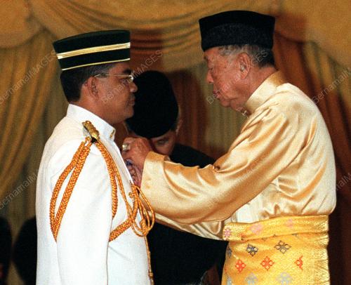 KL02-220200_ANUGERAH_PINGAT_07012016