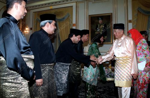 KL02-22_06_2000_AGONG_DUTA_08012016