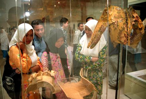 KL02-23_09_2000_PAKAIAN_ISLAM_13012016