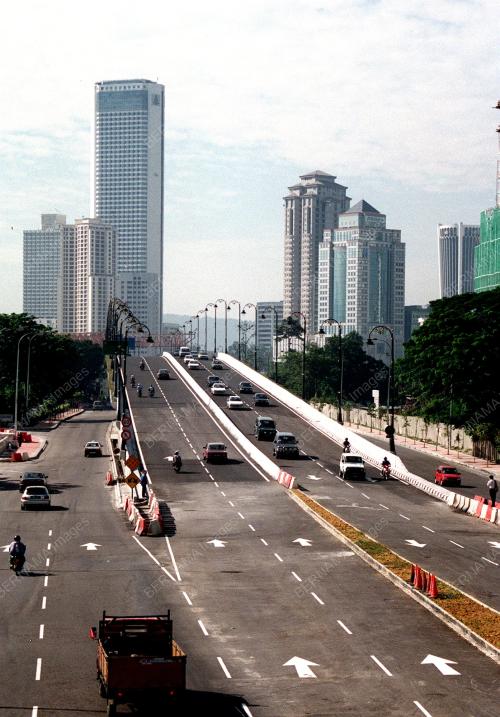 KL02-24_06_2000_PERSIMPANGAN_24062000