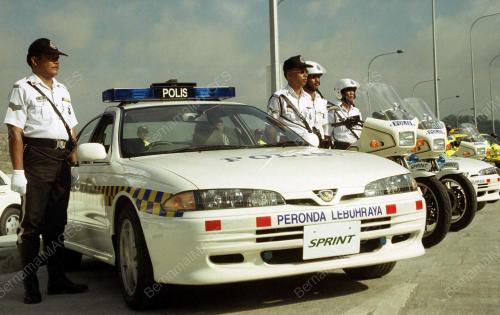 KL02-28_06_2001POLIS_SPRINT_27012016