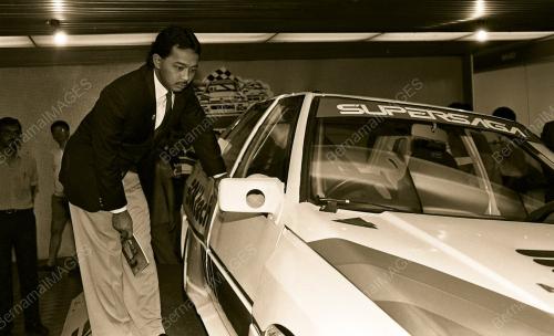KL02_010190_AUTOMOBIL