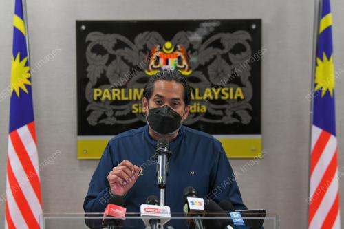 KHAIRY JAMALUDDIN