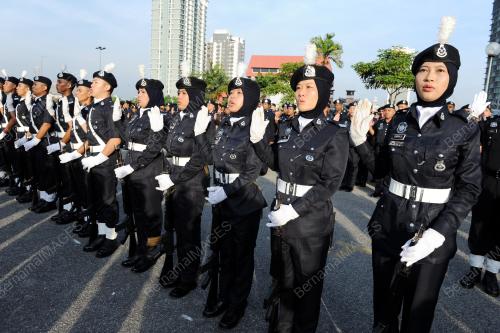 KL02_01032015_IKRAR_POLIS