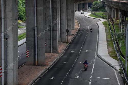 TINJAUAN TRAFIK IBU KOTA