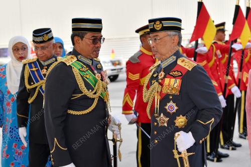 AL-SULTAN ABDULLAH RI'AYATUDDIN AL-MUSTAFA BILLAH SHAH