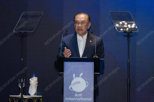 DATUK SERI ANWAR IBRAHIM