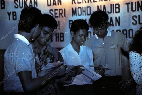 DATUK SERI MOHD NAJIB TUN ABDUL RAZAK