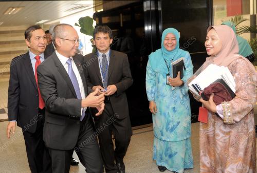 KL02_01082016_WAHID_PNB