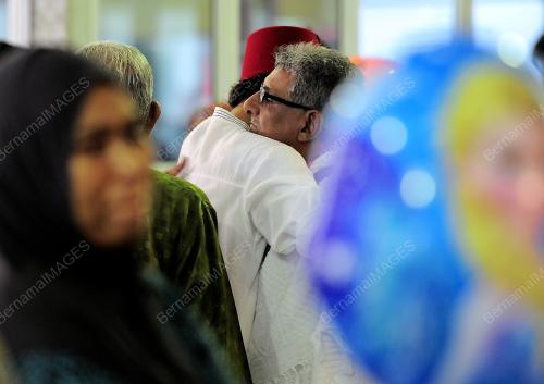 KL02_01092015_HAJI