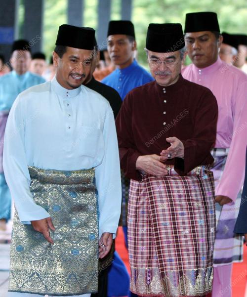 TUANKU MIZAN ZAINAL ABIDIN