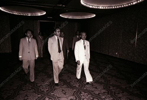 DATUK SERI DR. MAHATHIR BIN MOHAMAD