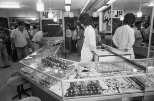 Rompakan kedai emas