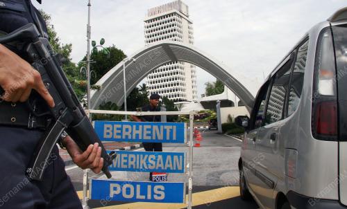 KAWALAN KESELAMATAN PARLIMEN