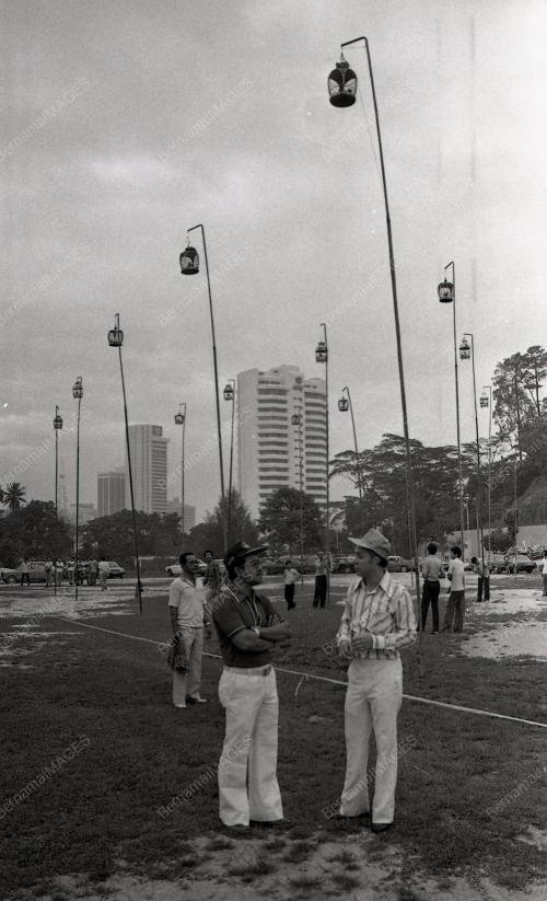 HARI KEPUTERAAN