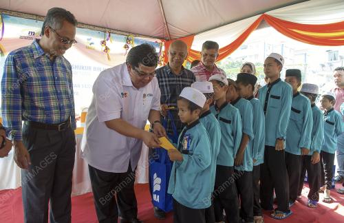 KL02_02072016_PASAR_TANI