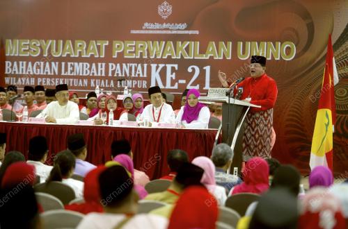 KL02_02082015_UMNO