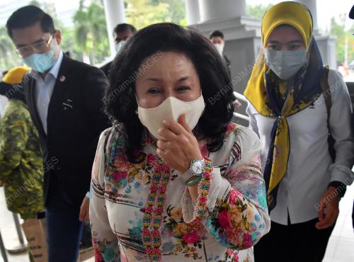 DATIN SERI ROSMAH MANSOR