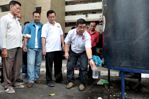KL02_03012013_GERAKAN