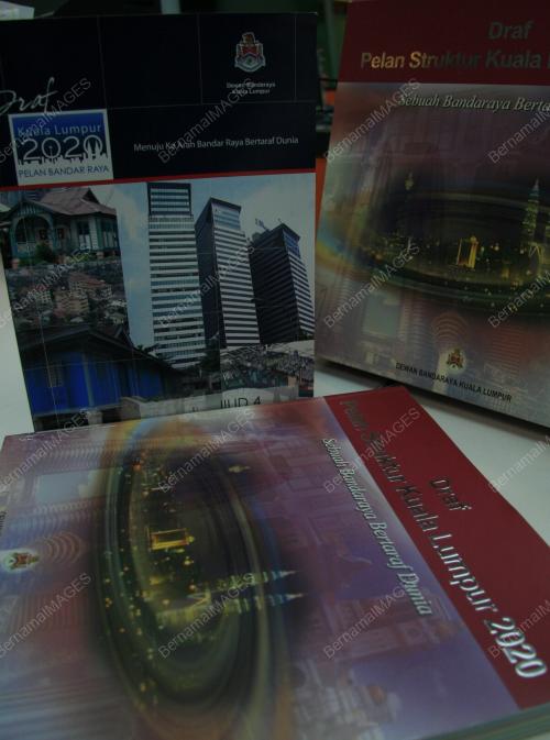BUKU KAMPUNG BARU