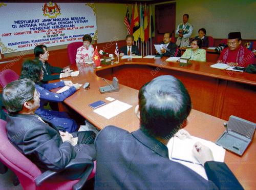 KL02_03022016_MESY_VIETNAM