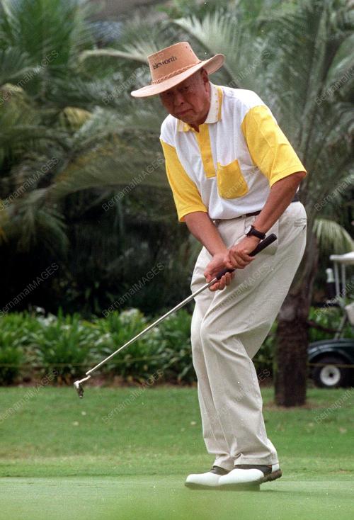AGONG - GOLF