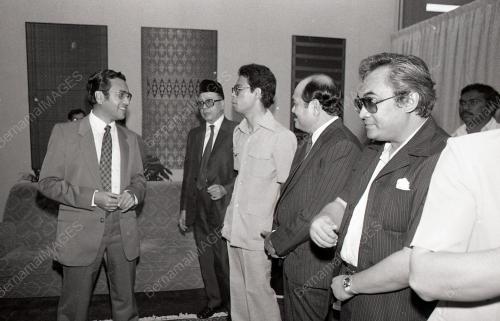 PERDANA MENTERI DATUK SERI DR. MAHATHIR MOHAMAD