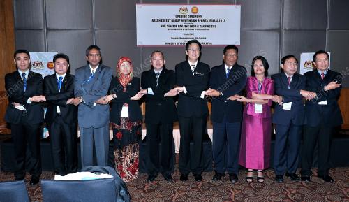 KL02_03072012_PERASMIAN