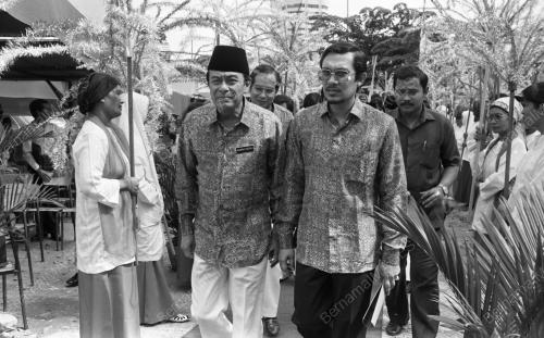 KL02_03072015_MENTERI_BESAR
