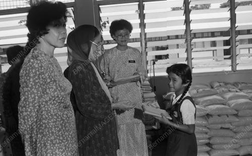 KL02_03072015_PUAN_BESAR