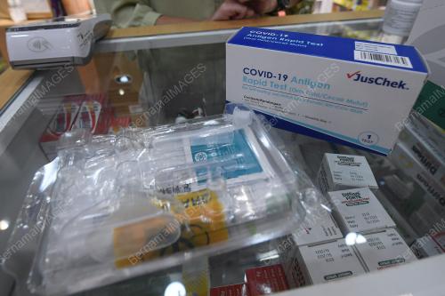 TINJAUAN HARGA RUNCIT KIT UJIAN PANTAS ANTIGEN COVID-19