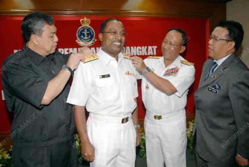 ZAMBRY ABDUL KADIR
