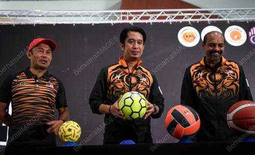 ADAM ADLI ABDUL HALIM