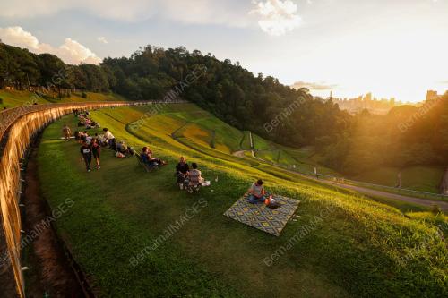 TINJAUAN CUTI HUJUNG MINGGU