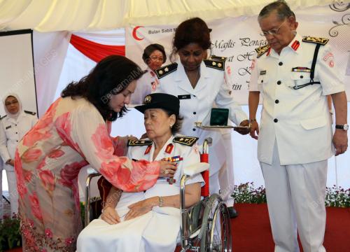 ROSMAH MANSOR