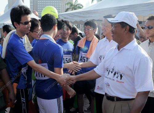 KL02_04032012_BUAH_PINGGANG