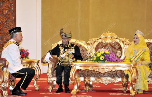 KL02_04062016_AGONG