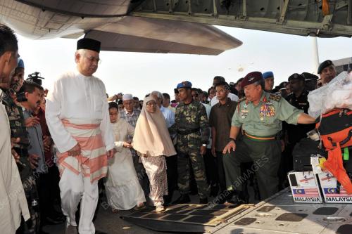 DATUK SERI MOHD NAJIB TUN ABDUL RAZAK