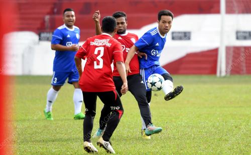 KL02_04112017_BERNAMA_BOLA