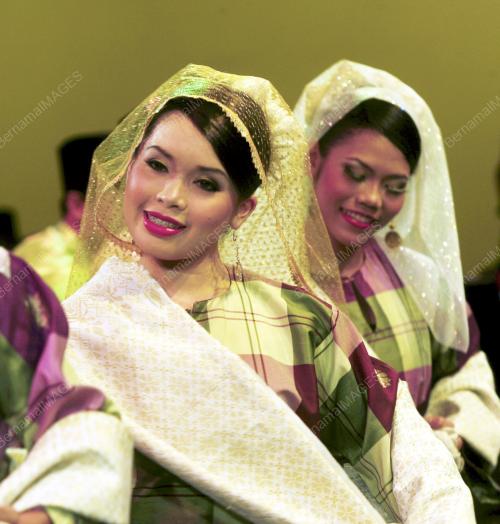 MAIN ZAPIN
