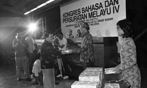 KL02_05032019_KONGRES_BAHASA
