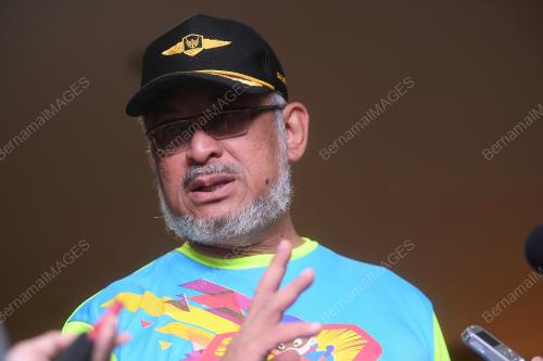 KL02_05052019_CARFREE_BN20190503872