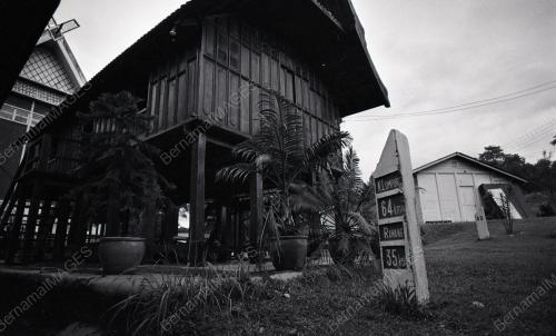 BATU GANJIL
