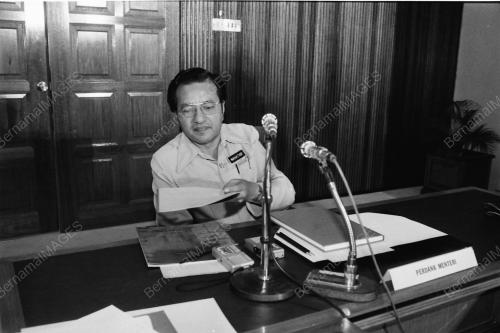 DR. MAHATHIR BIN MOHAMAD