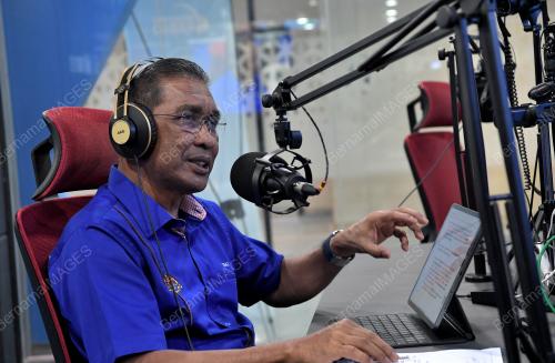 DATUK SERI TAKIYUDDIN HASSAN