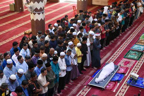 ALLAHYARHAM JAY JAY