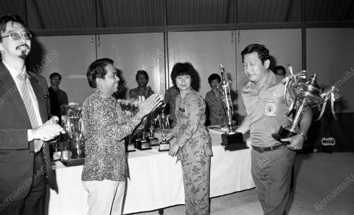 KL02_05102015_PING_PONG