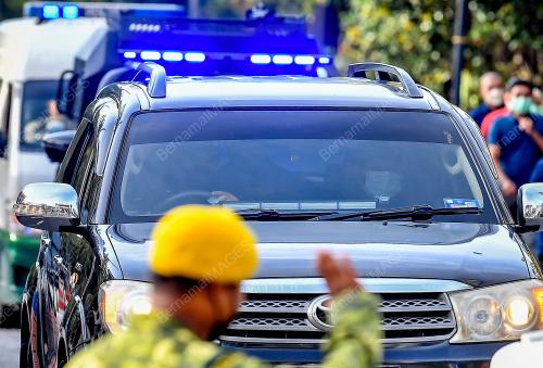 DATUK SERI NAJIB TUN RAZAK