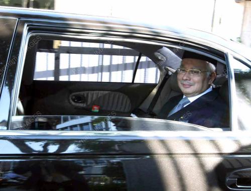 MOHD NAJIB TUN ABDUL RAZAK