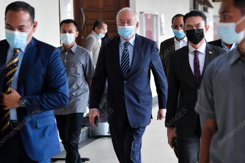 DATUK SERI NAJIB TUN RAZAK